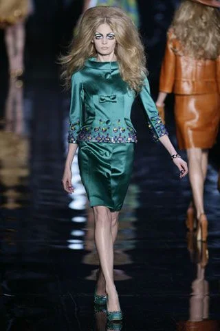 Look 37